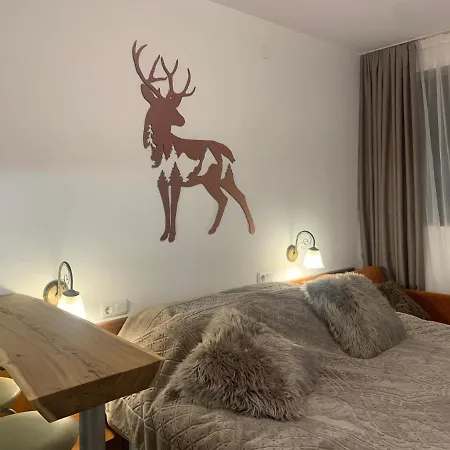 Lägenhet To Door De Luxe