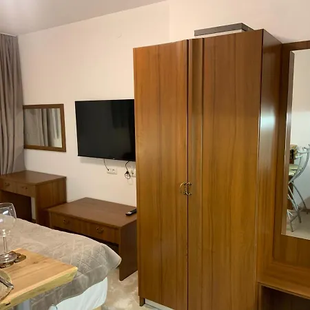 Lejlighed To Door De Luxe