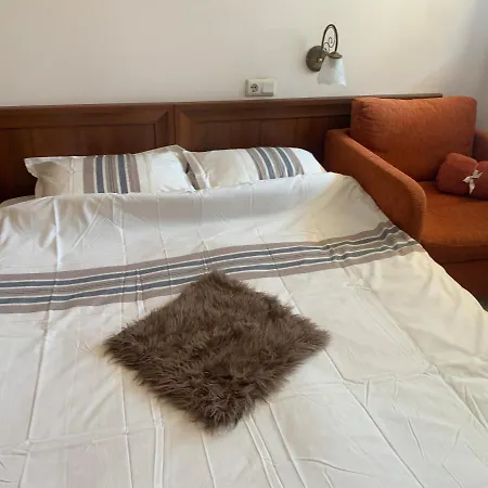 To Door De Luxe * Bansko