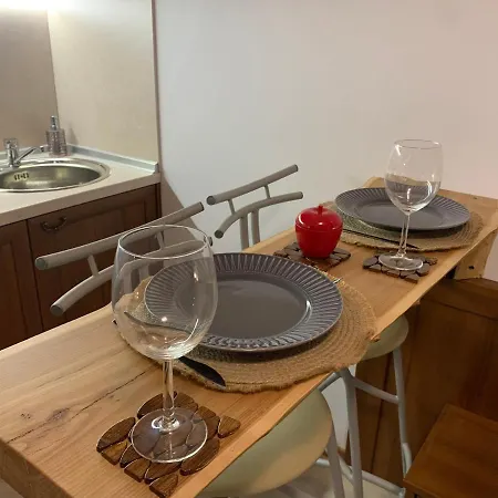 To Door De Luxe דירה בנסקו