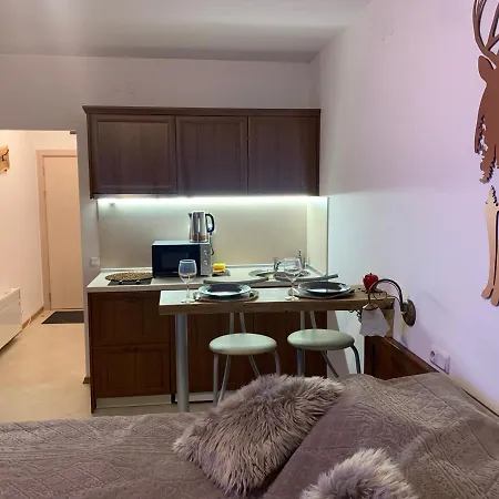 To Door De Luxe בנסקו