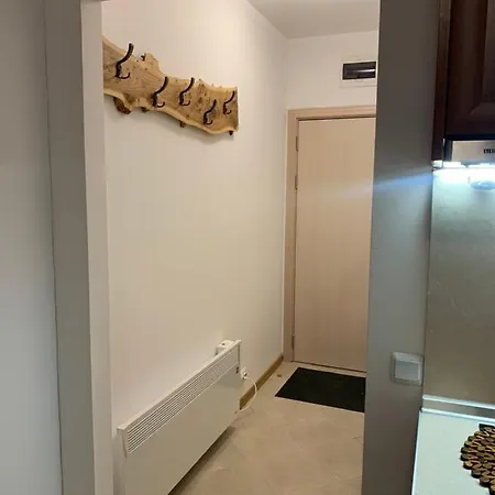 Apartment To Door De Luxe
