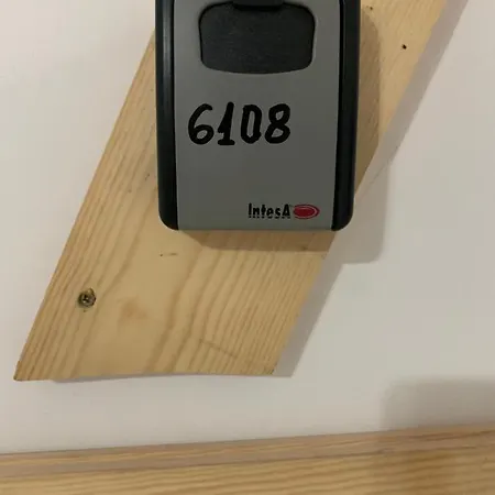 To Door De Luxe דירה