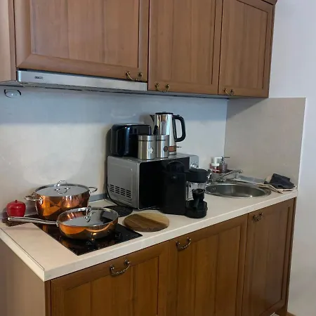 To Door De Luxe Lejlighed