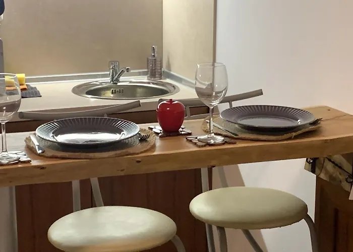 To Door De Luxe 公寓 *